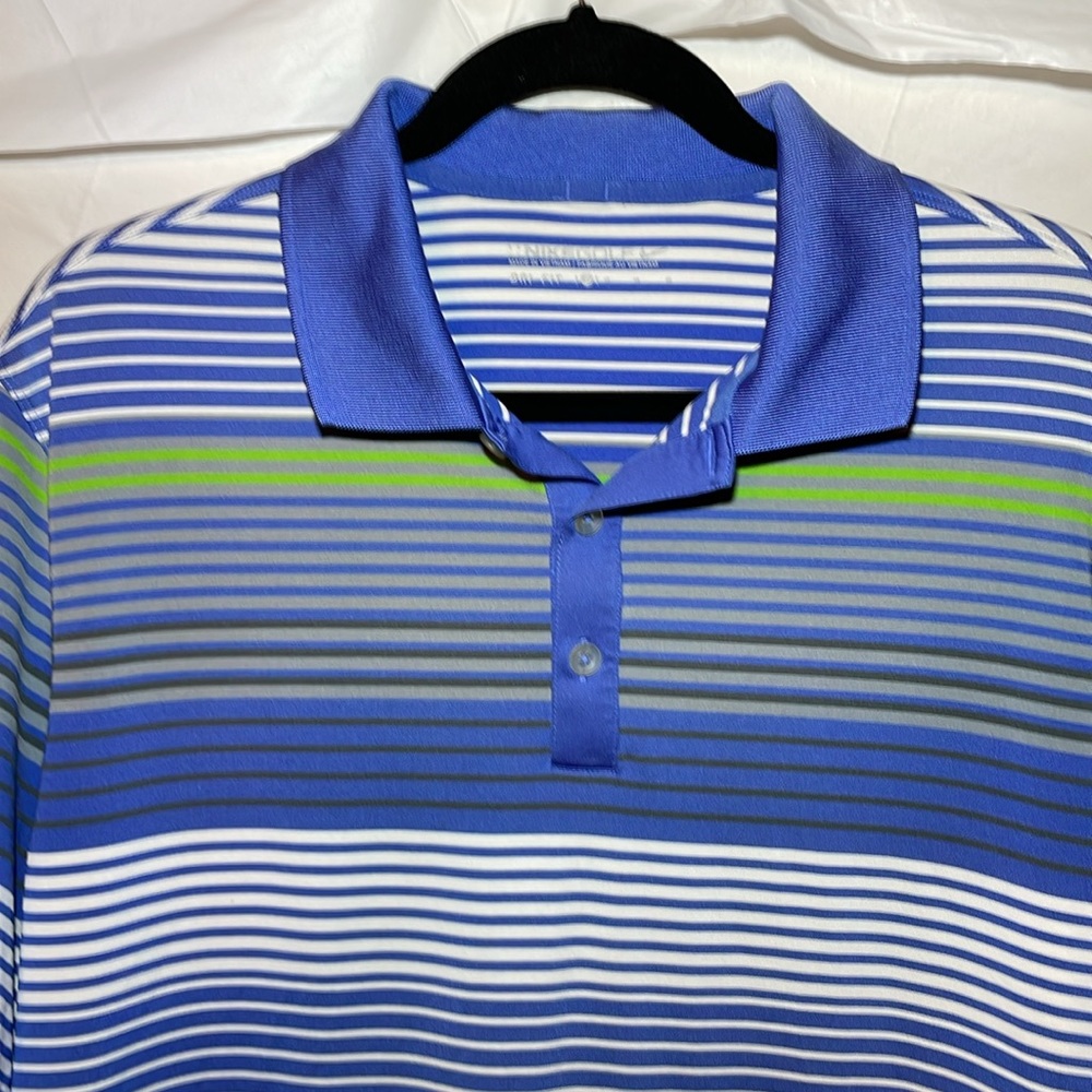 Nike Golf Dri Fit Men’s Medium Short sleeve polo shirt. Eye catching colors.